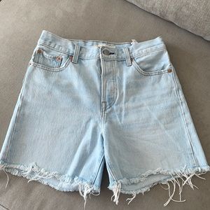 Levi’s Premium Wedgie Short